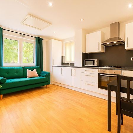 One Bedroom Apartment In City Centre Cardiff Exterior photo