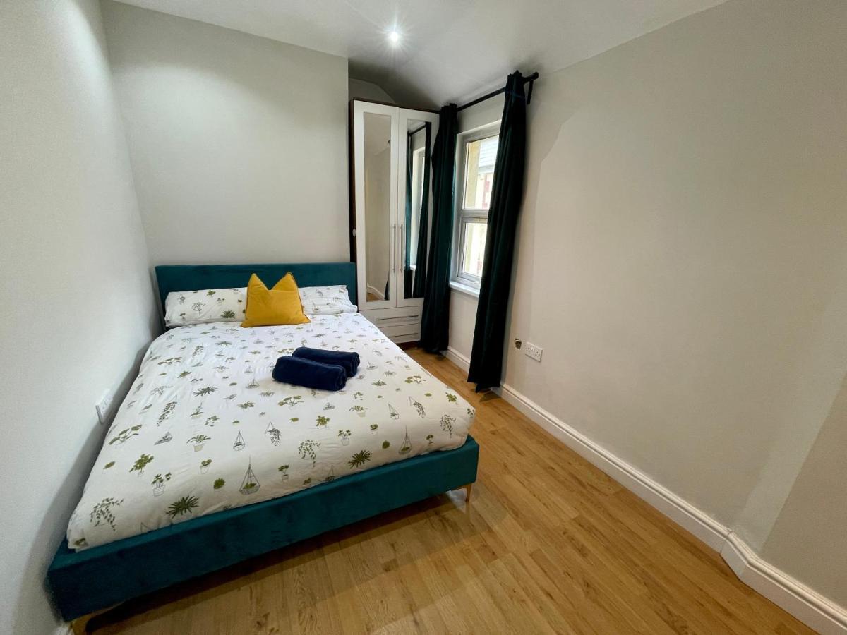 One Bedroom Apartment In City Centre Cardiff Exterior photo