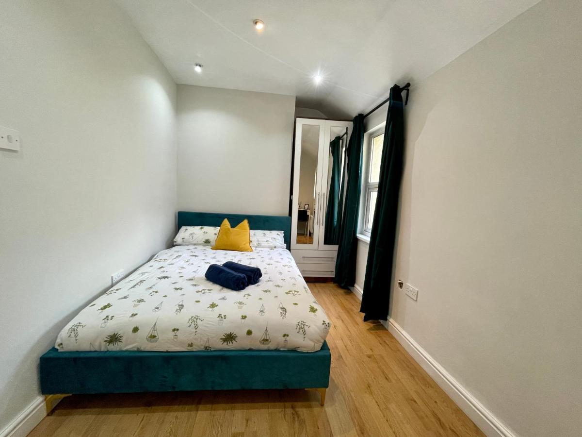 One Bedroom Apartment In City Centre Cardiff Exterior photo